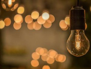 İstanbul yeterli elektrik alamıyor, akım bir gelip bir gidiyor