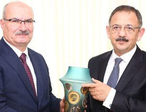 ATO’nun yeni yönetimi Bakan Özhaseki’yi ziyaret etti