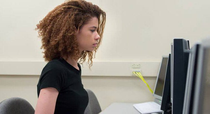 Ofiste herkes manzaralı ama sakin bir masa istiyor