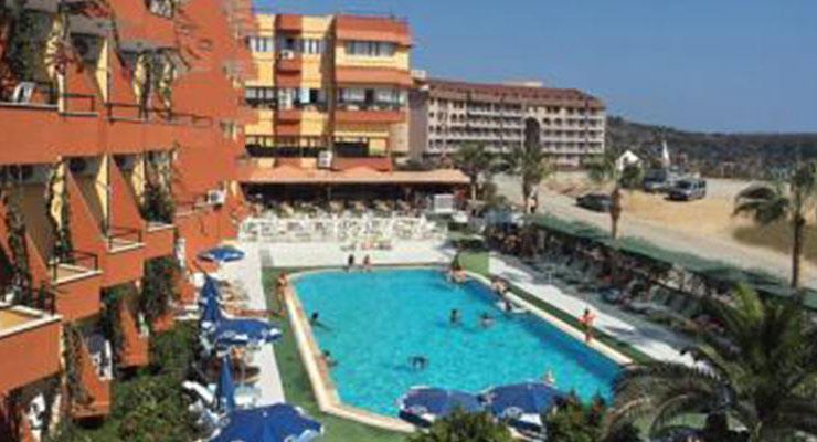 Ulaşlar Turizm, Viva Ulaşlar Hotel’i satışa çıkardı