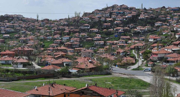 Ankara’da 14 milyon 150 bin TL’ye 3,7 dönüm arsa