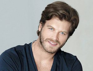 Kıvanç Tatlıtuğ Kıbrıs’ta villa arıyor