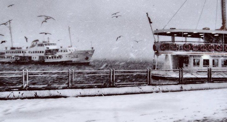 Boğaz gemi trafiğine kapandı, seferler iptal oldu