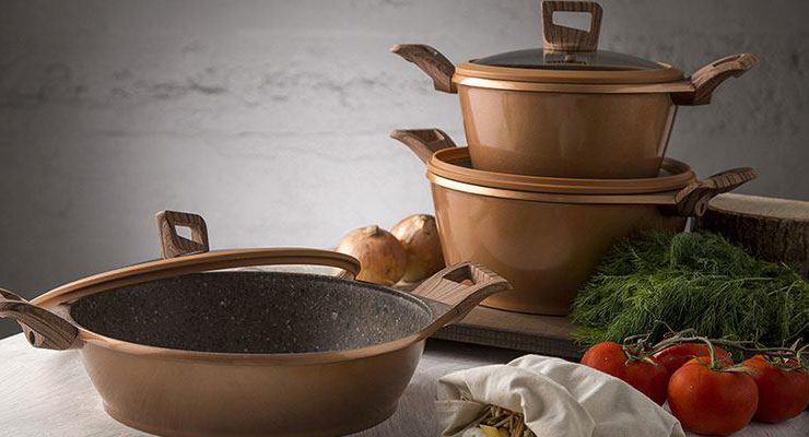 Emsan: Yılın trend renkleri kırmızı, bakır ve siyah