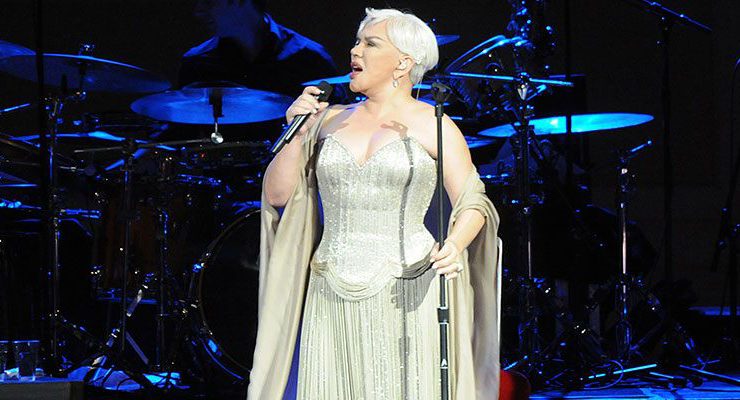 Sezen Aksu, Şamdan için Kenan Doğulu’yu evinden çıkarıyor