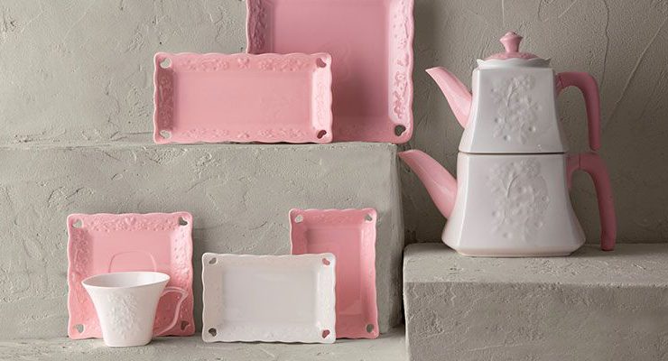 Emsan Lovely Pink kahvaltı sofralarına neşe getiriyor