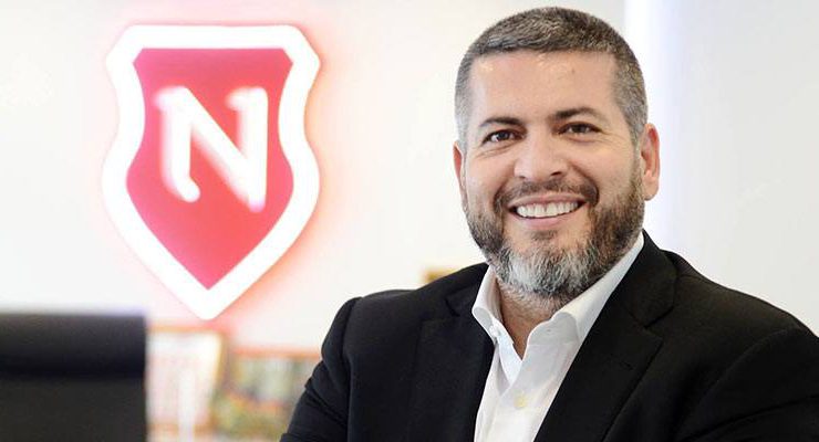 Levent Uysal Nişantaşı Eğitim Vakfı’nı kurdu