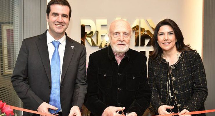 Songül Toprak Özsan Etiler’de RE/MAX bayi açtı