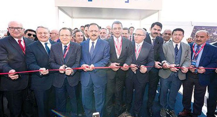 Bakan Özhaseki, tapu harcı müjdesini MIPIM’den verdi