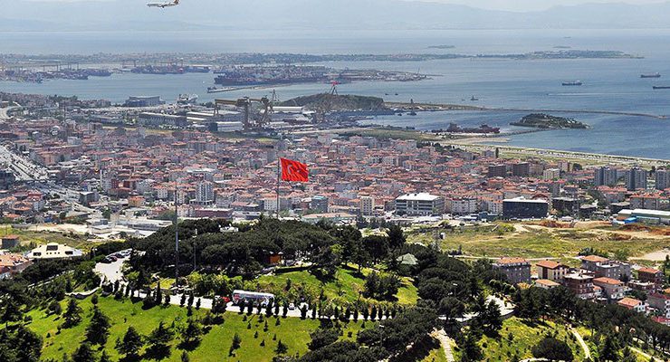 Pendik Esenyalı’da satılık konut imarlı arsa