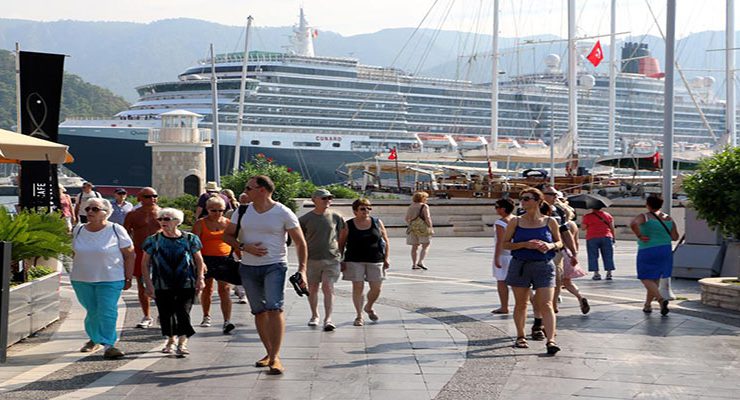 Kruvaziyer yolcusuna 30 dolar teşvik