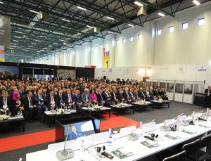 Recep Akdağ: 40 bin yatağın üzerinde yeni hastane inşa edeceğiz