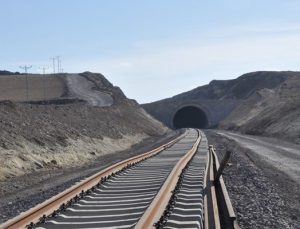 Bakü-Tiflis-Kars Demiryolu projesinde geri sayım başladı
