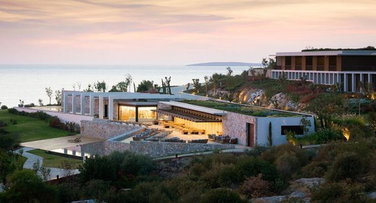 Sosyetenin ünlü oteli kapanıyor