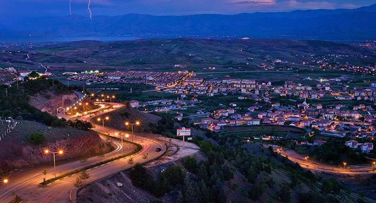 Elazığ’da 809 metrekare arsa 2.4 milyon lira!