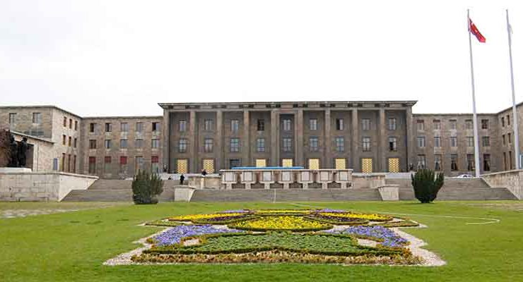 Meclis’e yeni bina yerine park yapılacak