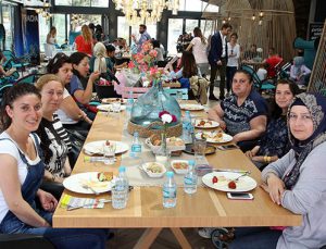 Strada Bahçeşehir annelerin buluşma noktası oldu