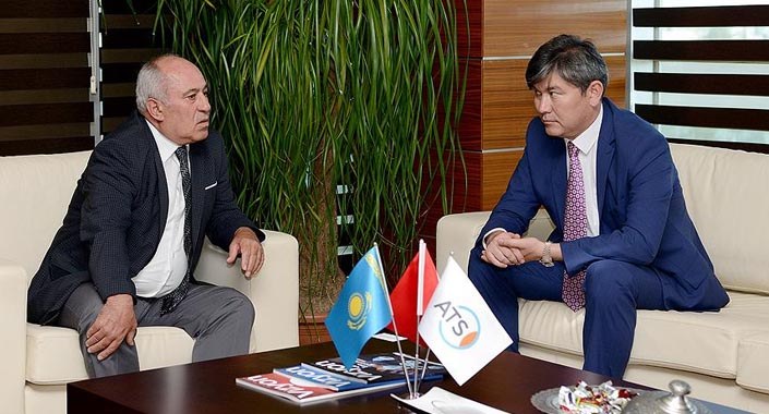 Kazakistan’dan Türk yatırımcılara davet