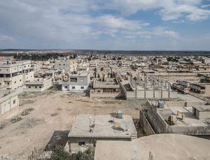 Kızılay Suriyeliler için bin kalıcı konut yapacak