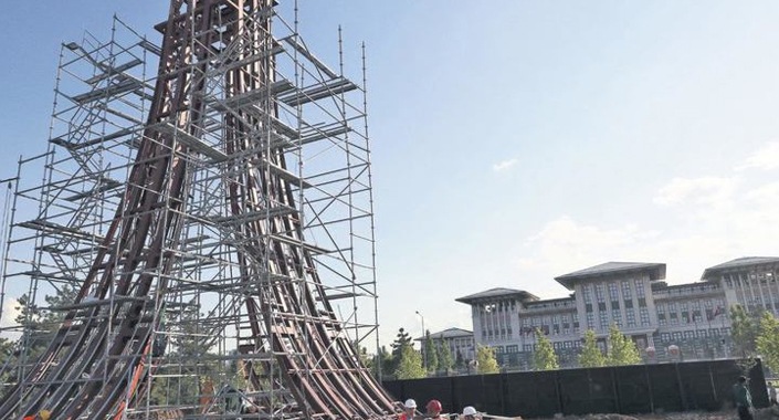 15 Temmuz Şehitler Abidesi’nin yapımı sürüyor