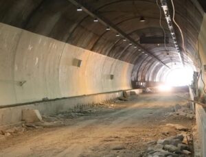 Dünyanın en uzun ikinci tüneli Ovit’te sona yaklaşıldı