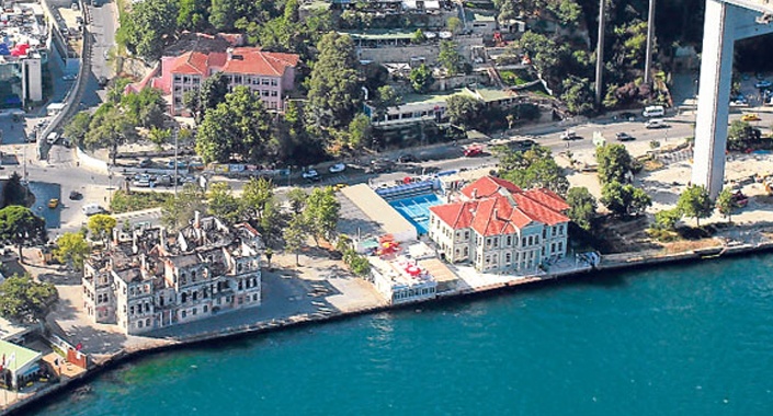 THY, boğazdaki iki yalıyı 7 yıldızlı kompleks yapıyor