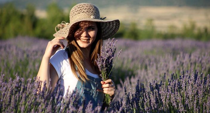 Isparta’nın Kuyucak Köyü lavanta moru rengine boyandı