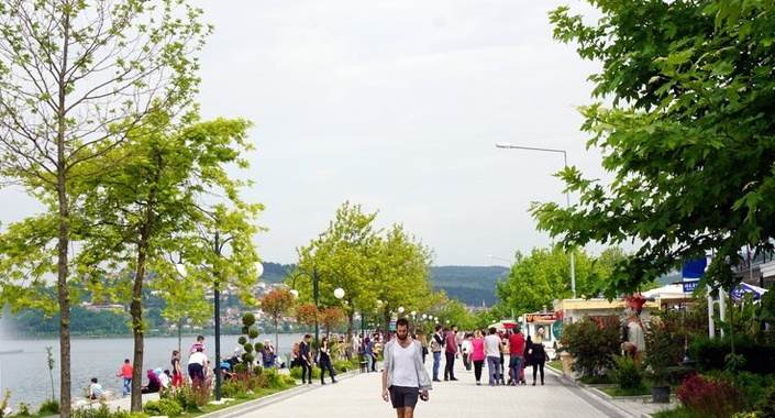 Sapanca Gölü’ndeki villaların fiyatları düşüyor