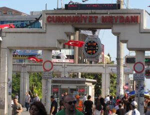 İstanbul’da 71 cadde ve meydan yeniden düzenlenecek