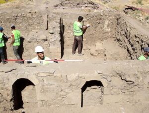 Elazığ’da 450 yıllık mahalle gün yüzüne çıkarılıyor