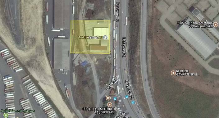 TCDD Halkalı’da üzerinde benzin istasyonu olan arsayı satıyor