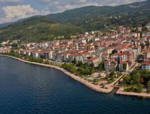 Kocaeli Karamürsel’de 6.4 milyon TL’ye satılık 3 arsa