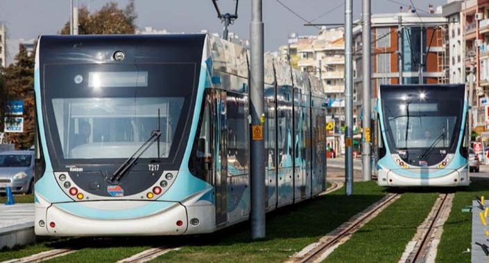 İzmir Alsancak trafiğinde yeni tramvay düzenlemesi