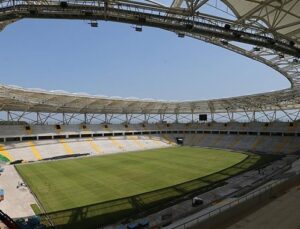 Sakarya’nın yeni stadı sezon başına yetişecek