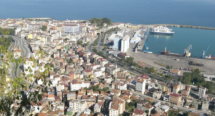 Trabzon Arsin’de 20 milyon TL’ye satılık arsa