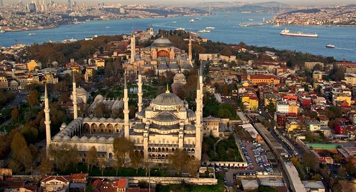 Ayasofya ve Topkapı Sarayı’nda restorasyon sürüyor