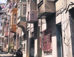 Beyoğlu’nun tarihi binaları yenileniyor