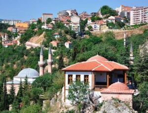 Bilecik Belediyesi’nden 2.5 milyon TL’ye satılık 3 iş yeri