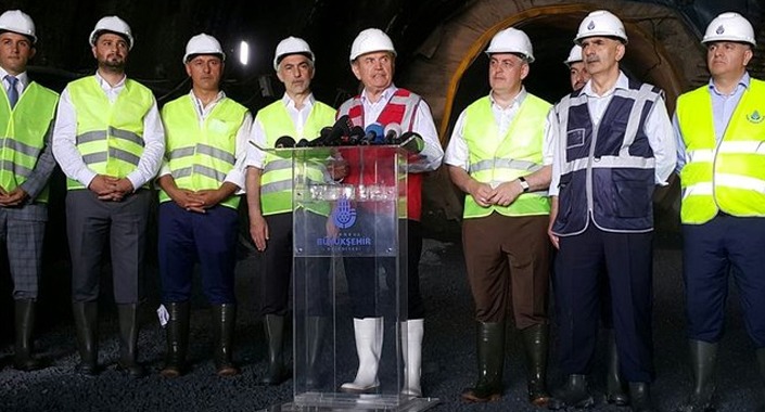 Kadir Topbaş Mecidiyeköy-Mahmutbey metrosu için tarih verdi