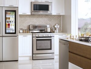 LG buzdolapları, aileleri şaşırtmaya devam ediyor