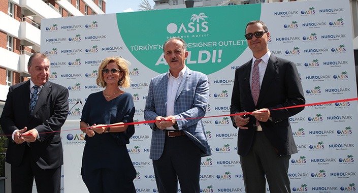 Türkiye’nin ilk designer outleti Oasis açıldı