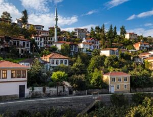 Trabzon Ortahisar’da 10 milyon TL’ye satılık arsa