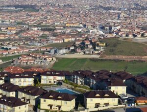 Sakarya Serdivan’da 7 milyon TL’ye satılık 2 arsa