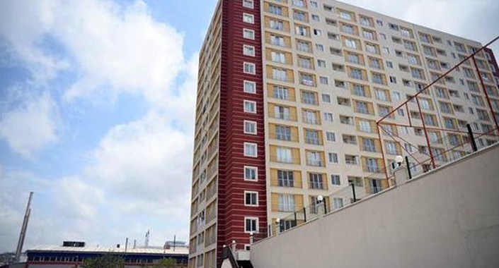 Esenyurt’ta site sakinleri duman ve kötü kokudan şikayetçi