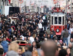 Yıllık enflasyon Temmuz’da %9.79’a geriledi