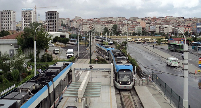 Zeytinburnu tramvay hattı yerin altına iniyor