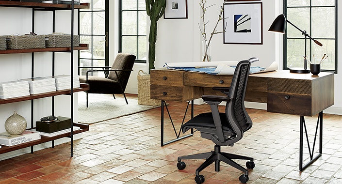 Crate and Barrel ile ofisinize eve taşıyın