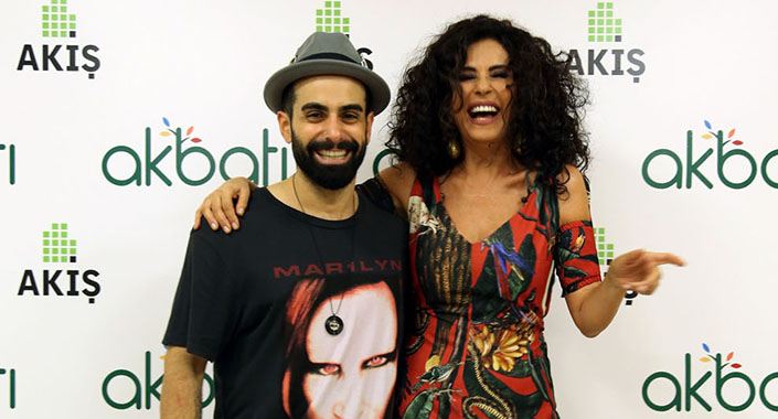 Akbatı 6.yılını Ayşegül Aldinç ve Gökhan Türkmen ile kutladı