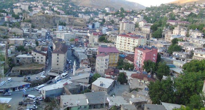 Bitlis’te 2.1 milyon TL’ye satılık konut imarlı arsa