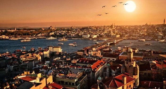 Arap turistler, İstanbul’a akın ediyor
